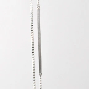 Long necklace / silver